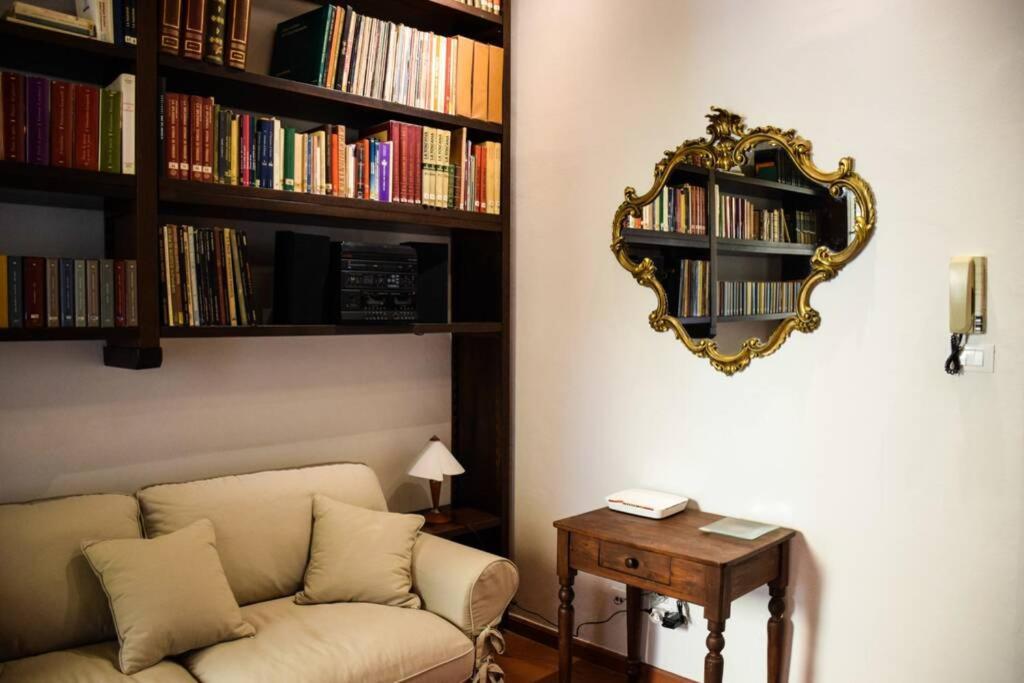 Casa Ghibellina - City Center With Outdoor Space! Firenze Bagian luar foto